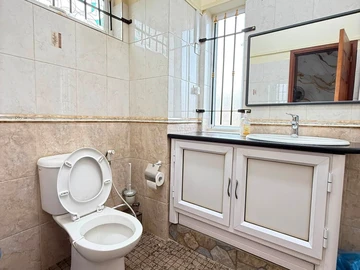 3 Bedroom Townhouse, Duplex