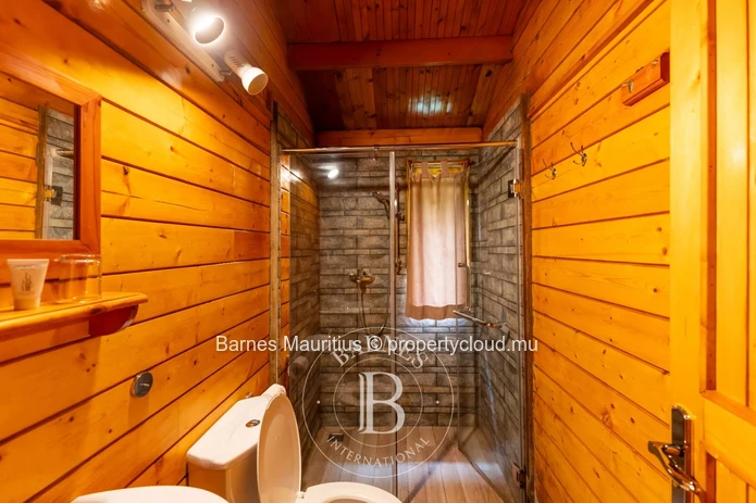 MARE LONGUE - Charmants chalets en bois nichés au cœur de la nature - 4220m²