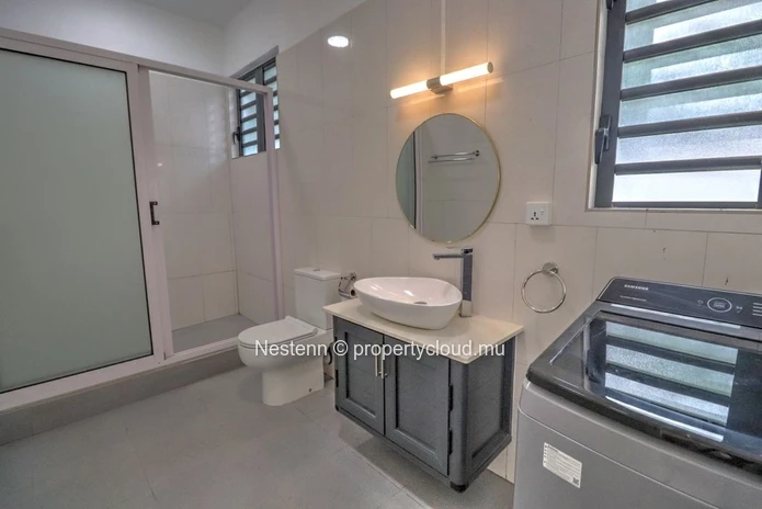 Maison neuve de plain-pied avec 3 chambres.