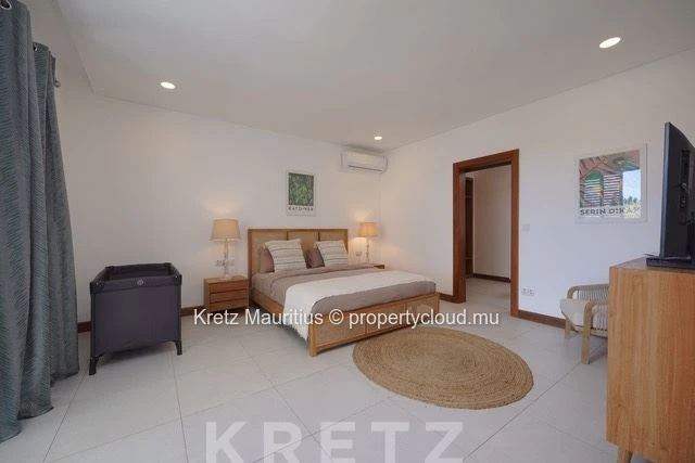 Exceptional apartment in Pointe aux Canonniers