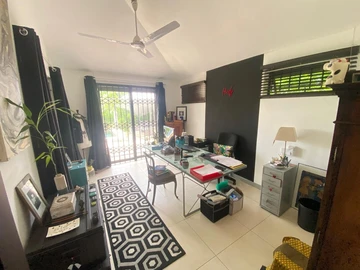 8 Bedroom Villa
