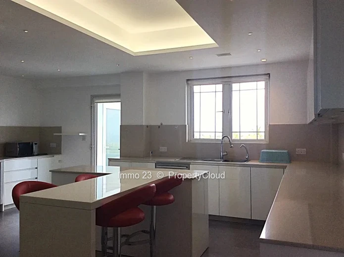 Penthouses - 5 chambres - Beau Bassin