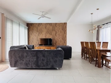 4 Bedroom Townhouse, Duplex