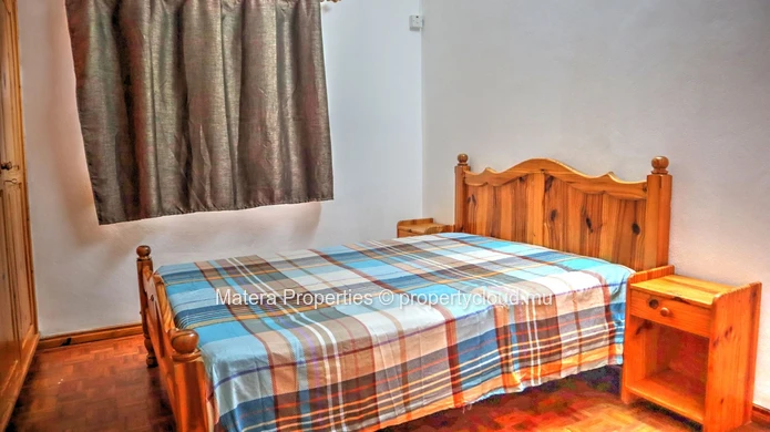 À 1 minute à pied de la plage de Flic en Flac - appartement de 2 chambres - idéal pour un investissement immobilier.