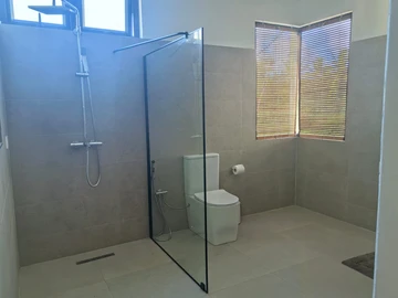 4 Bedroom Villa