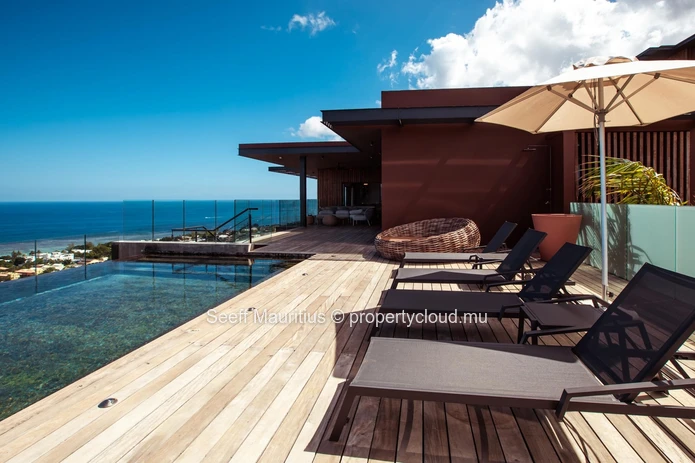 Rêve insulaire : superbe villa avec vue imprenable sur le lagon