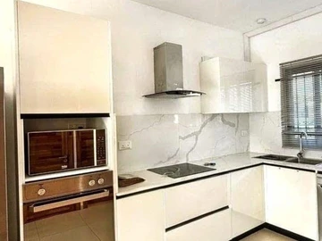 4 Bedroom Townhouse, Duplex