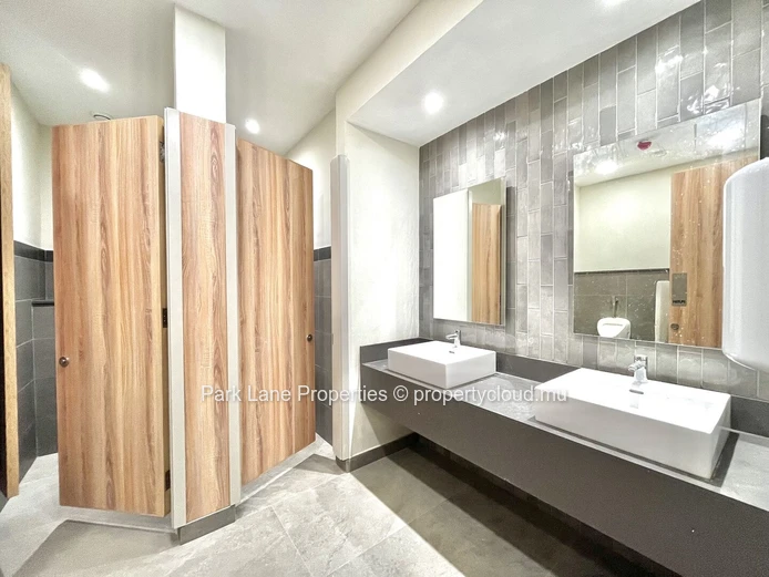 Espaces de bureaux de premier choix à Vivea Signature North : Votre porte d'entrée à la vie urbaine intelligente