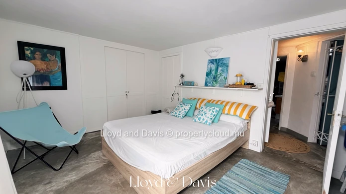 Charming Tropical Artist's Villa Available for Rent