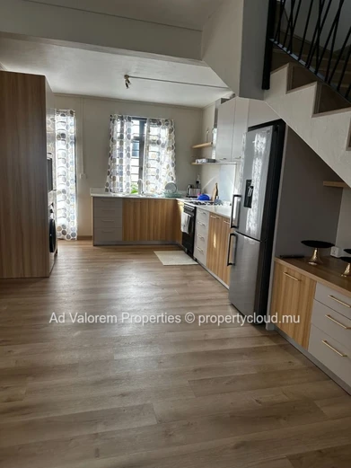 ?? Maison rénovée avec goût à louer – Cascavelle