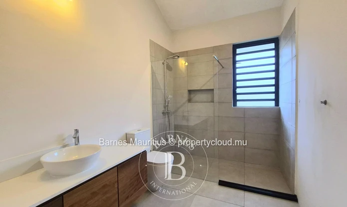 BELLE VUE - Modern Family Home - 3 Bedrooms