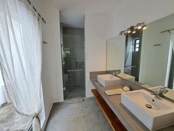 3 Bedroom Townhouse, Duplex