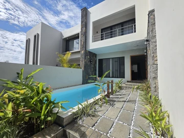 4 Bedroom Townhouse, Duplex