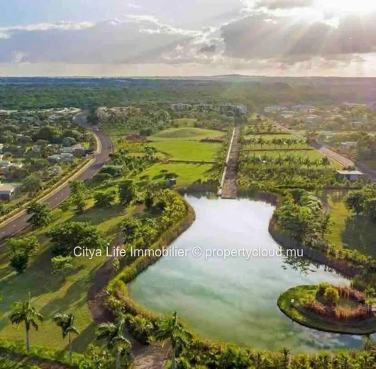 For Sale - 1054 m² Residential Plot