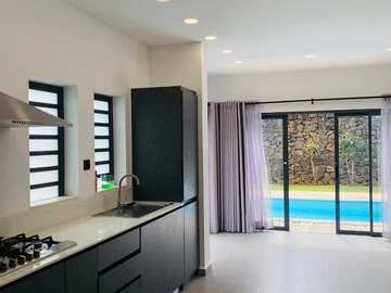 4 Bedroom Townhouse, Duplex