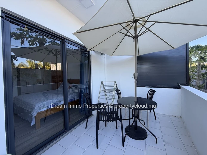 Appartement meublé de 2 chambres proche mer à Flic en Flac – Ile Maurice