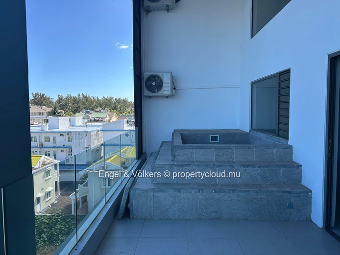 Exclusive 3-Bedroom Loft with Private Plunge Pool and Sea Views – Flic en Flac