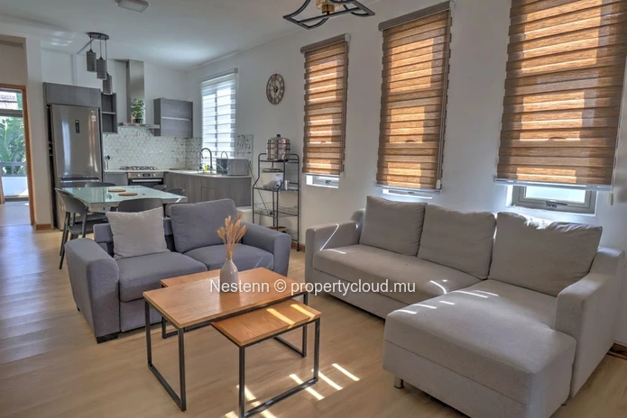 Modern 3-bedroom apartment with balcony