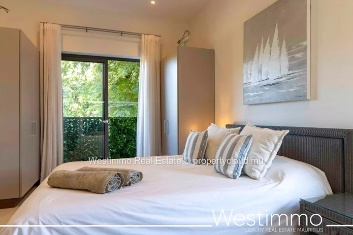 3-bedroom furnished apartment with terrace for rent in Mauritius