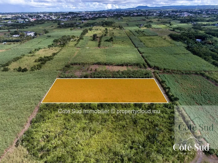 Terrain Agricole - Deux Bras