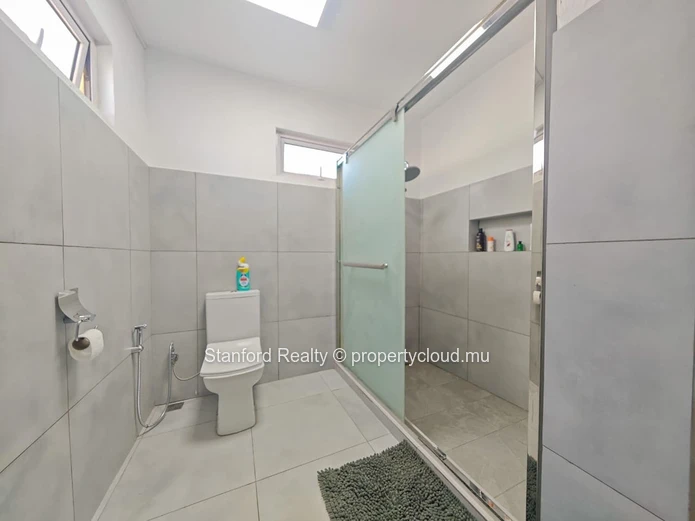Villa for Rent - 3 Bedrooms, Pereybere, North