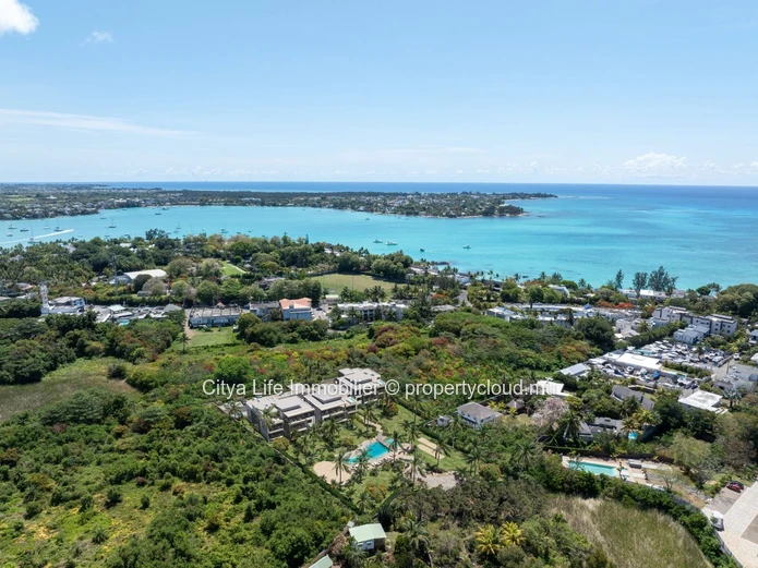 Penthouse 4 chambres avec piscine privée à vendre à Grand Baie