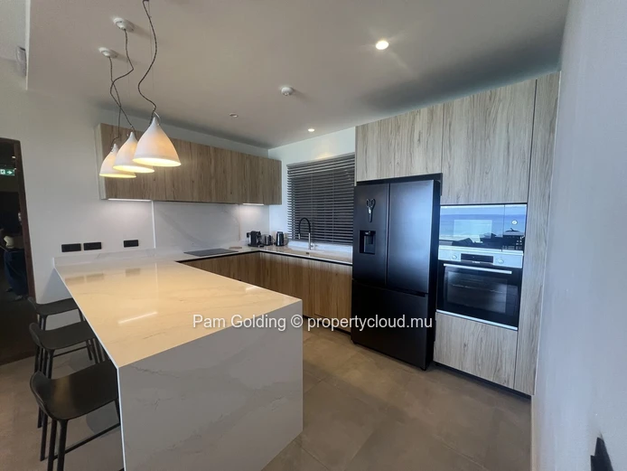 Appartement de 3 Chambres en Suite avec Vue sur la Mer à Vendre à Legend Hill, Tamarin