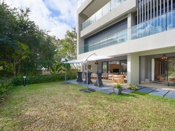4 Bedroom Apartment