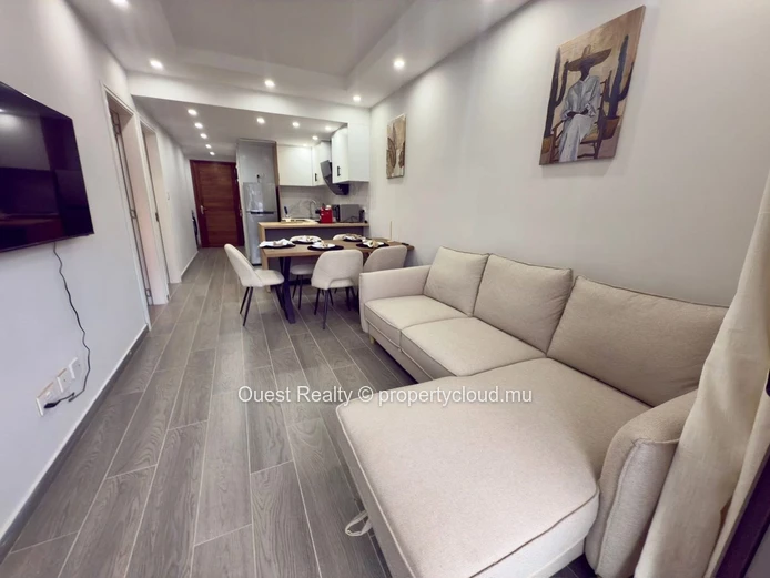 Coastal Comfort, Smart Investment – 3 Bedrooms in Prime Flic en Flac