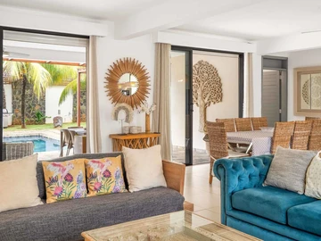 4 Bedroom Villa