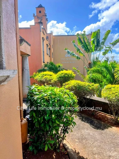 1-Bedroom Duplex with Shared Pool for Rent in Baie du Tombeau