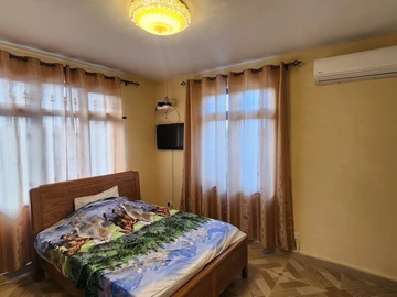 4 Bedroom Villa