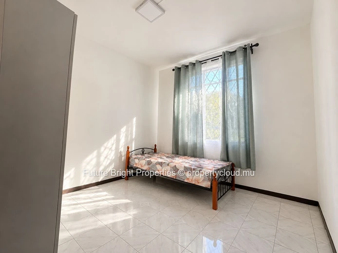 Maison meublée de 4 chambres en rez-de-chaussée à louer à Beau Bassin