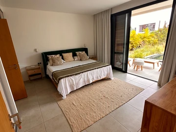 5 Bedroom Villa
