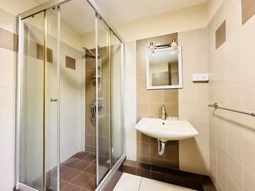 3 Bedroom Townhouse, Duplex