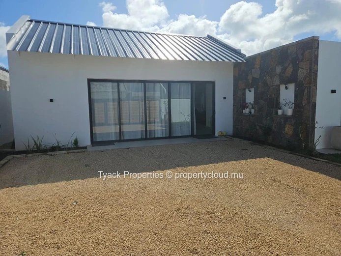 3-Bedroom Villa with Private Pool for Sale in Mont Mascal
