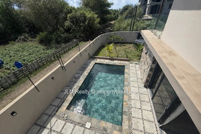 Brand New 3-Bedroom Villa with Private Pool, Calodyne, Mauritius