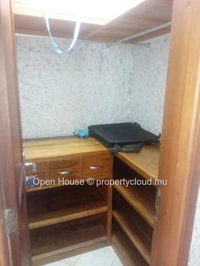 3-Bedroom Furnished Villa with Pool for Rent in Bain Boeuf (Sole Mandate)