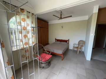 9 Bedroom Villa