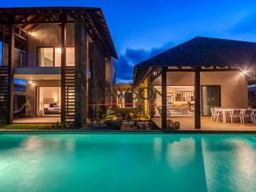 4 Bedroom Villa