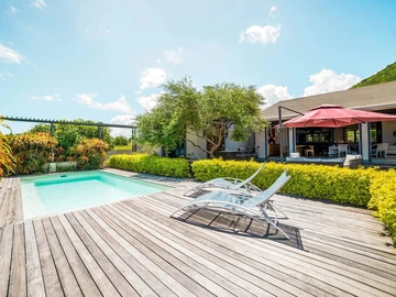 4 Bedroom Villa