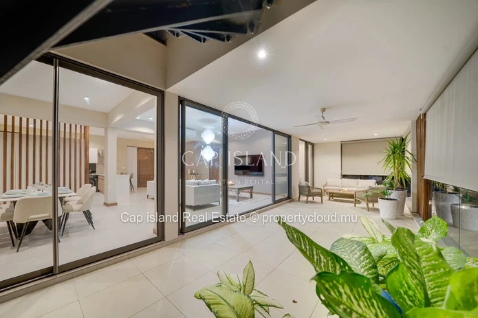 Pointe aux Canonniers - Luxury seaview penthouse