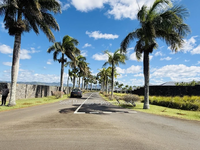 Residential Land in a Premium Gated Estate - Les Coteaux de Belle Vue