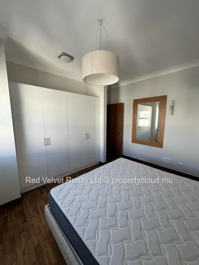 Penthouse de luxe en duplex à vendre à Sodnac, Quatre Bornes