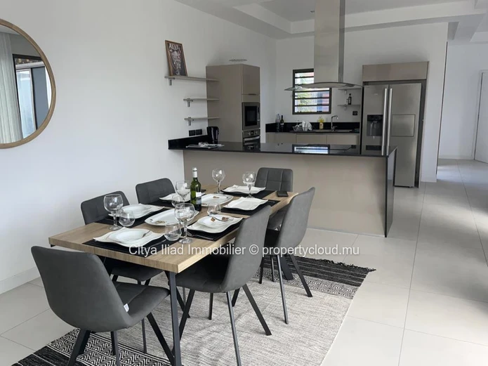 Villa PDS  à vendre - 261 m²