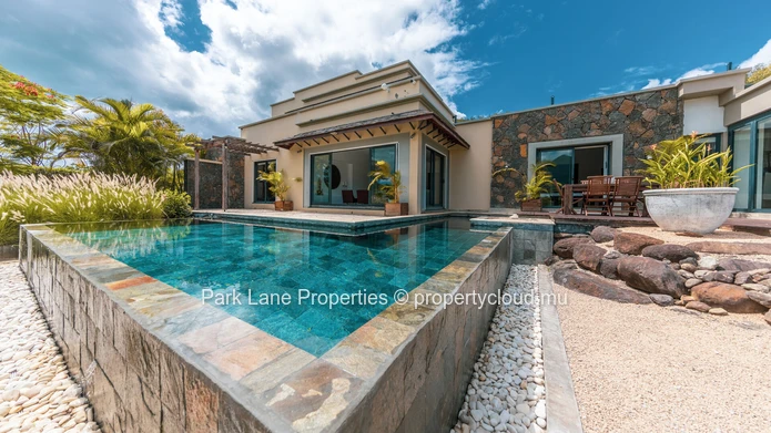 Villa d'exception en toute élégance en IRS
