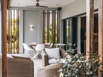 6 Bedroom Villa