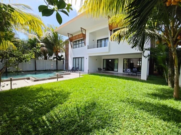 4 Bedroom Villa