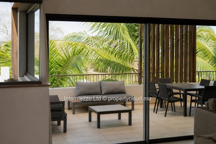 Penthouse IRS vue golf à Mont Choisy – 3 chambres en suite | Dernier étage | Île Maurice