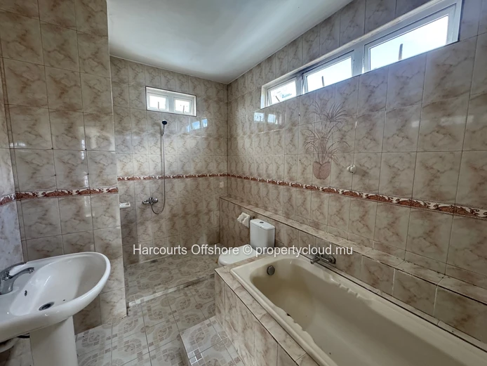 Two Villas on One Plot – Calodyne Investment Opportunity